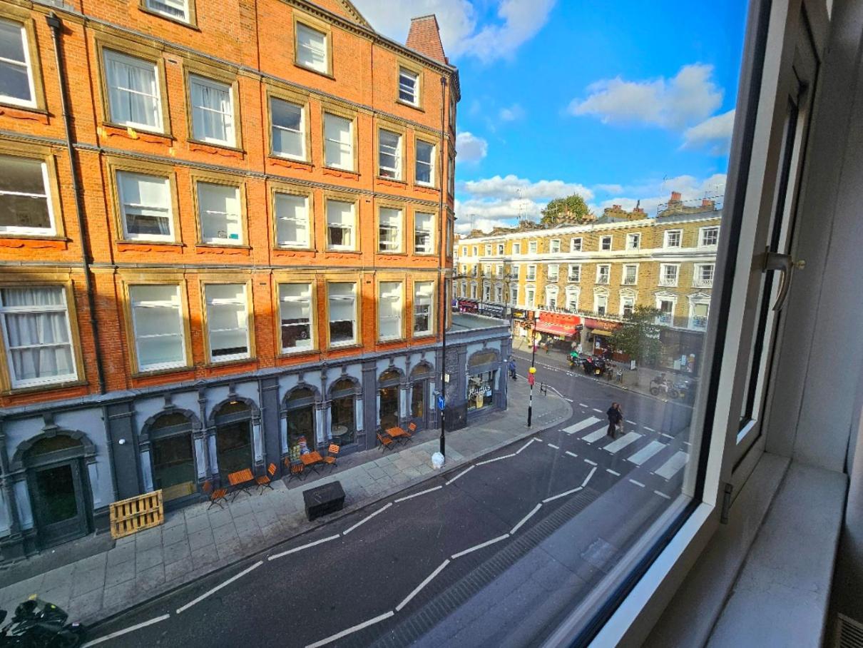 Bright & Spacious Home In Building With Lift, Right Next To Bayswater Station - Walk To Kensington Palace, Hyde Park, Little Venice & Notting Hill 런던 외부 사진