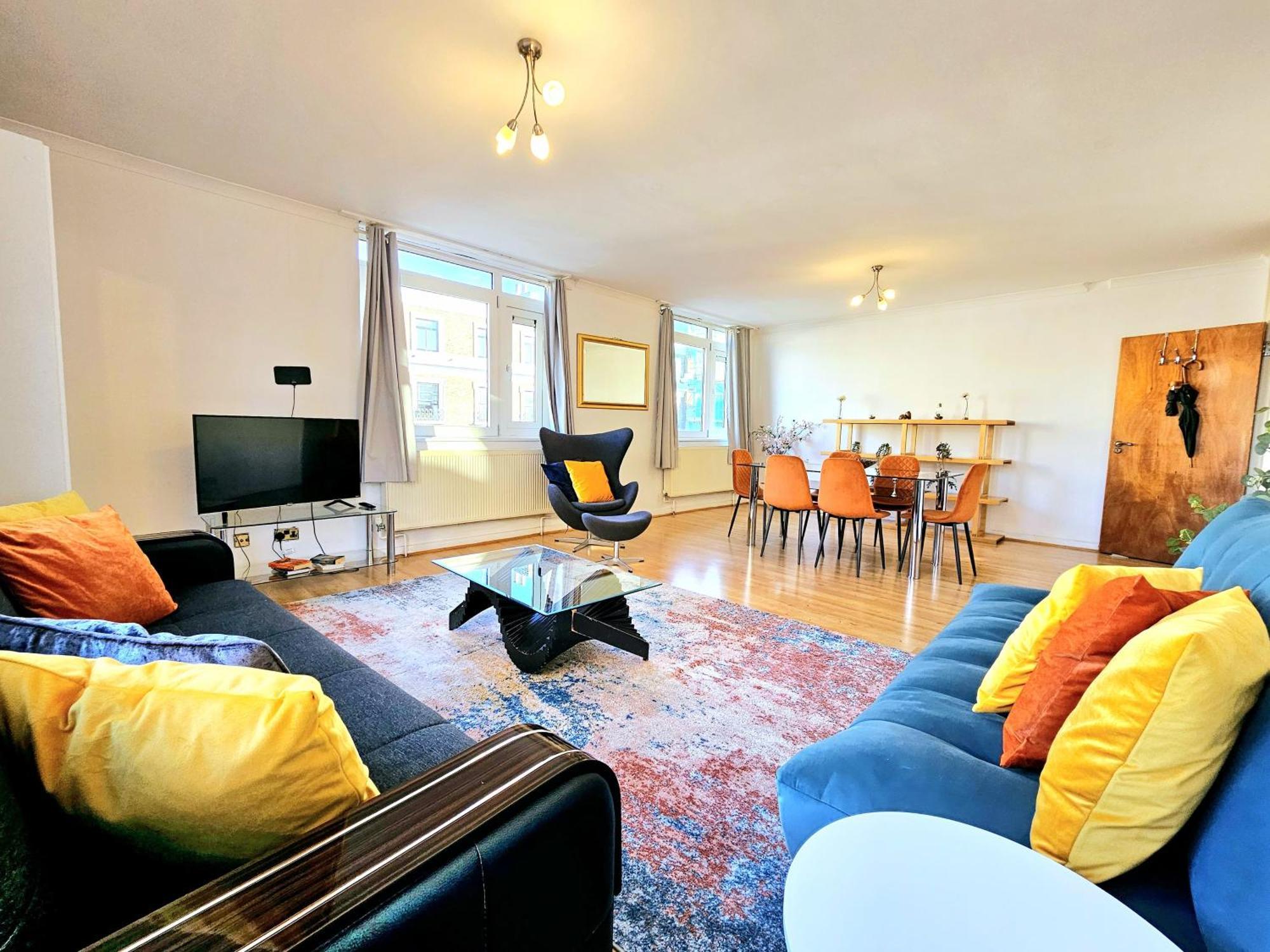 Bright & Spacious Home In Building With Lift, Right Next To Bayswater Station - Walk To Kensington Palace, Hyde Park, Little Venice & Notting Hill 런던 외부 사진